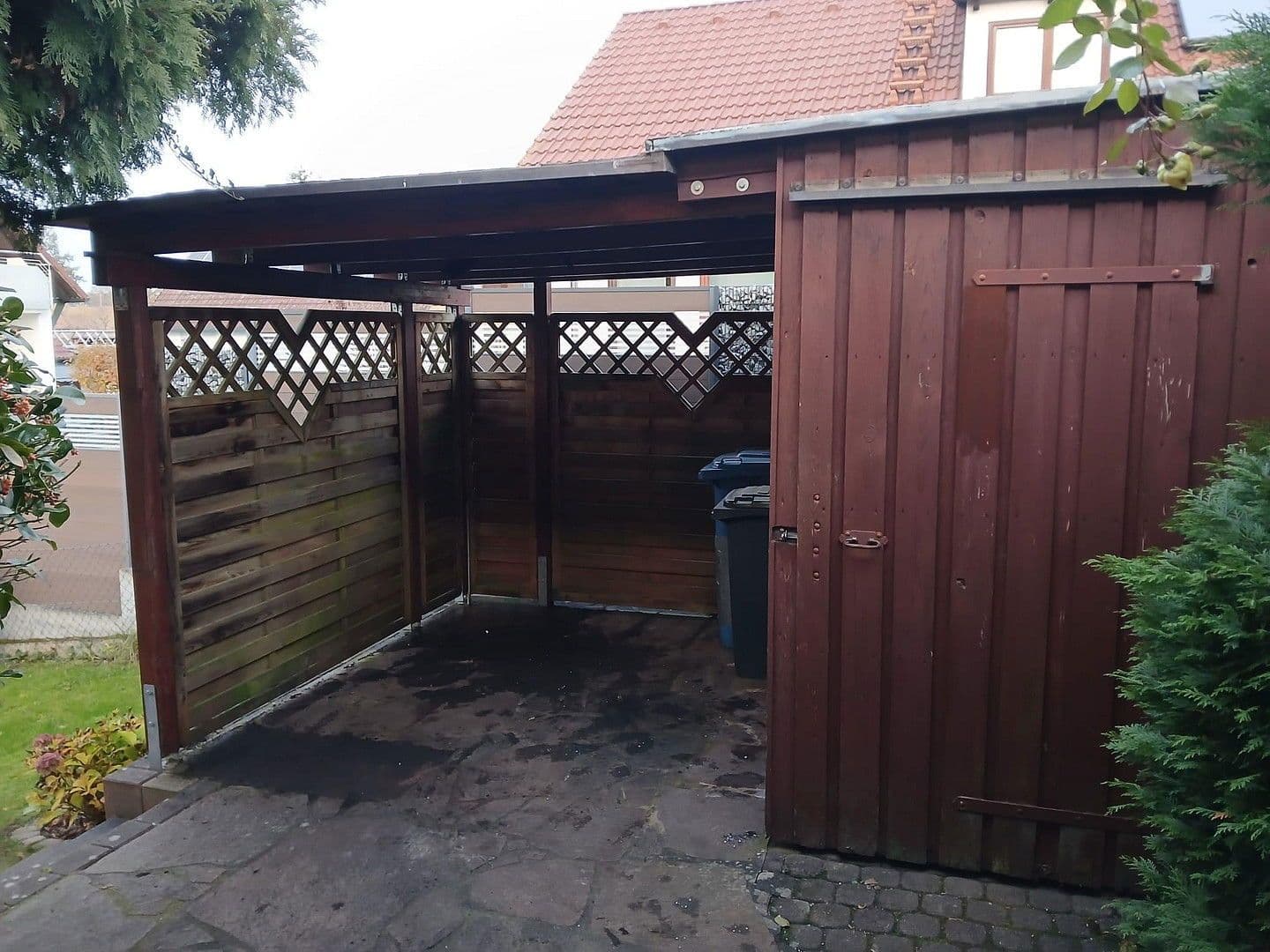 Prodej domu 128 m², pozemek 585 m², Fasanenweg 7, Pyrbaum, Bavorsko Prodej domu 128 m², pozemek 585 m², Fasanenweg 7, Pyrbaum, Bavorsko