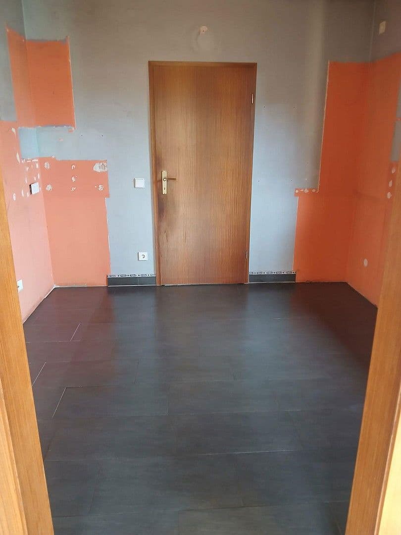 Prodej domu 128 m², pozemek 585 m², Fasanenweg 7, Pyrbaum, Bavorsko Prodej domu 128 m², pozemek 585 m², Fasanenweg 7, Pyrbaum, Bavorsko