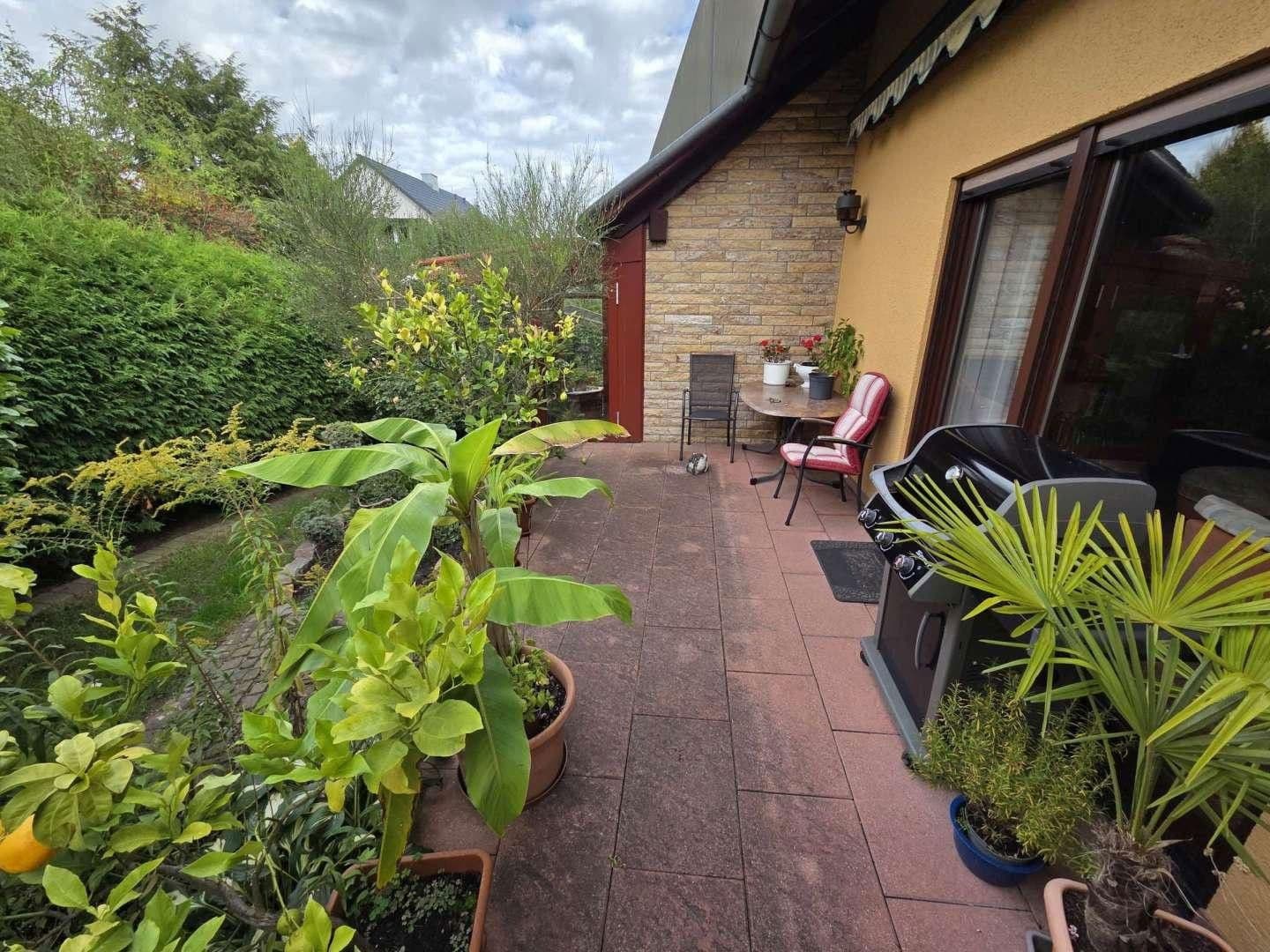 Prodej domu 128 m², pozemek 585 m², Fasanenweg 7, Pyrbaum, Bavorsko Prodej domu 128 m², pozemek 585 m², Fasanenweg 7, Pyrbaum, Bavorsko