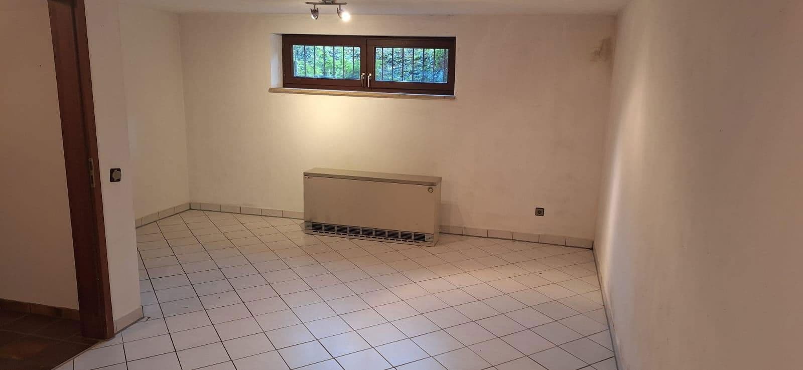 Prodej domu 128 m², pozemek 585 m², Fasanenweg 7, Pyrbaum, Bavorsko Prodej domu 128 m², pozemek 585 m², Fasanenweg 7, Pyrbaum, Bavorsko