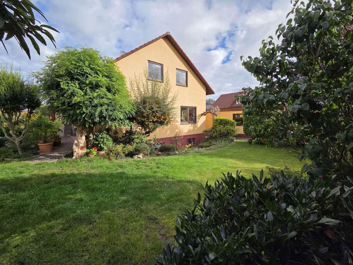 Prodej domu 128 m², pozemek 585 m², Fasanenweg 7, Pyrbaum, Bavorsko Prodej domu 128 m², pozemek 585 m², Fasanenweg 7, Pyrbaum, Bavorsko