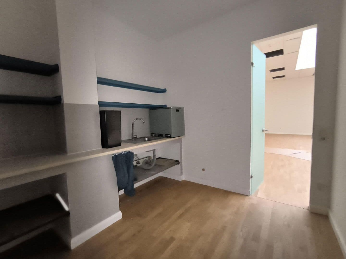 Pronájem kanceláře 240 m², Hegelstraße 19, Magdeburg, Sasko-Anhaltsko Pronájem kanceláře 240 m², Hegelstraße 19, Magdeburg, Sasko-Anhaltsko