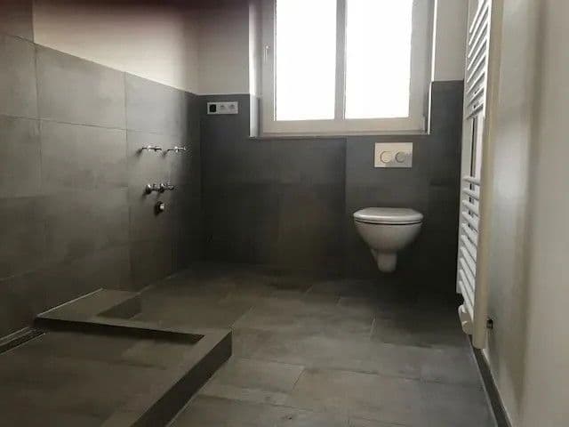 Pronájem bytu 3+1 87 m², Frankfurt, Hessen Pronájem bytu 3+1 87 m², Frankfurt, Hessen