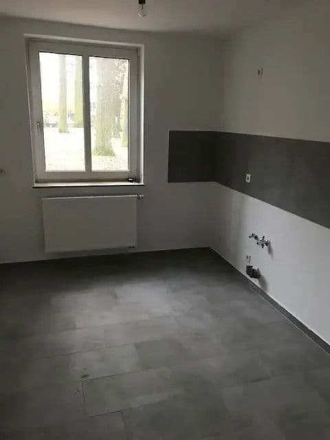 Pronájem bytu 3+1 87 m², Frankfurt, Hessen Pronájem bytu 3+1 87 m², Frankfurt, Hessen