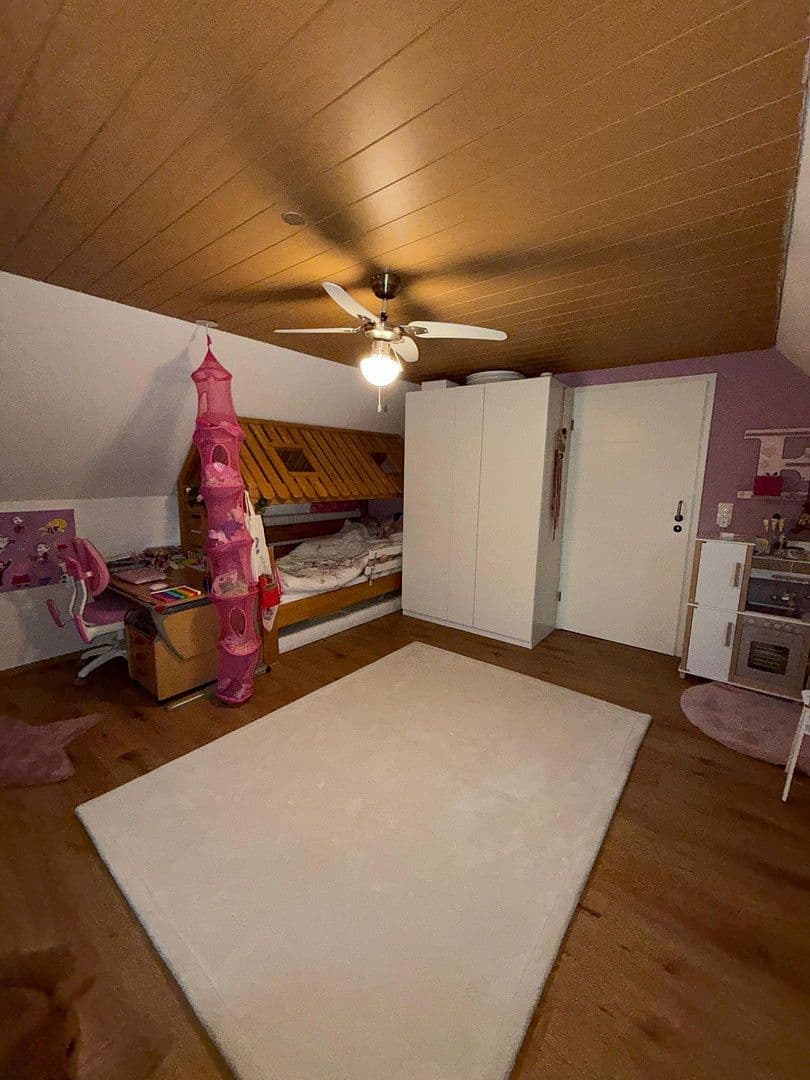 Prodej domu 180 m², pozemek 291 m², Haßloch, Porýní-Falc Prodej domu 180 m², pozemek 291 m², Haßloch, Porýní-Falc