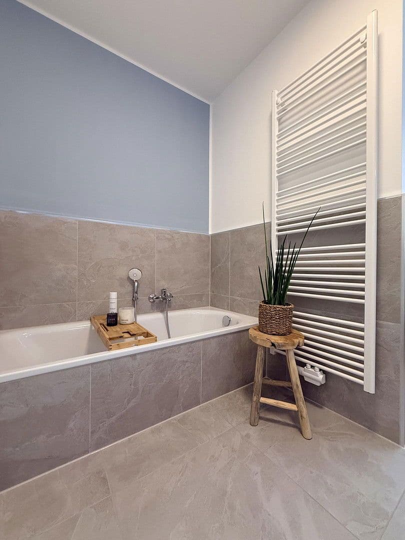 Prodej domu 129 m², pozemek 310 m², Bad Sobernheim, Porýní-Falc Prodej domu 129 m², pozemek 310 m², Bad Sobernheim, Porýní-Falc