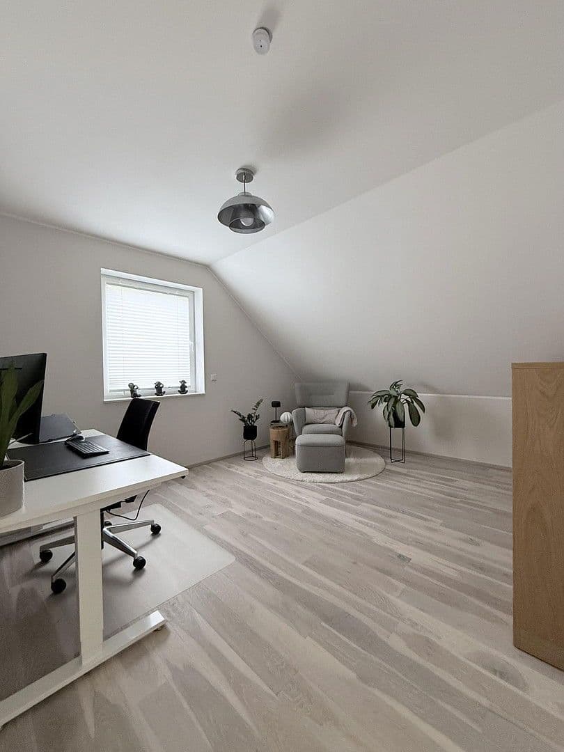 Prodej domu 129 m², pozemek 310 m², Bad Sobernheim, Porýní-Falc Prodej domu 129 m², pozemek 310 m², Bad Sobernheim, Porýní-Falc