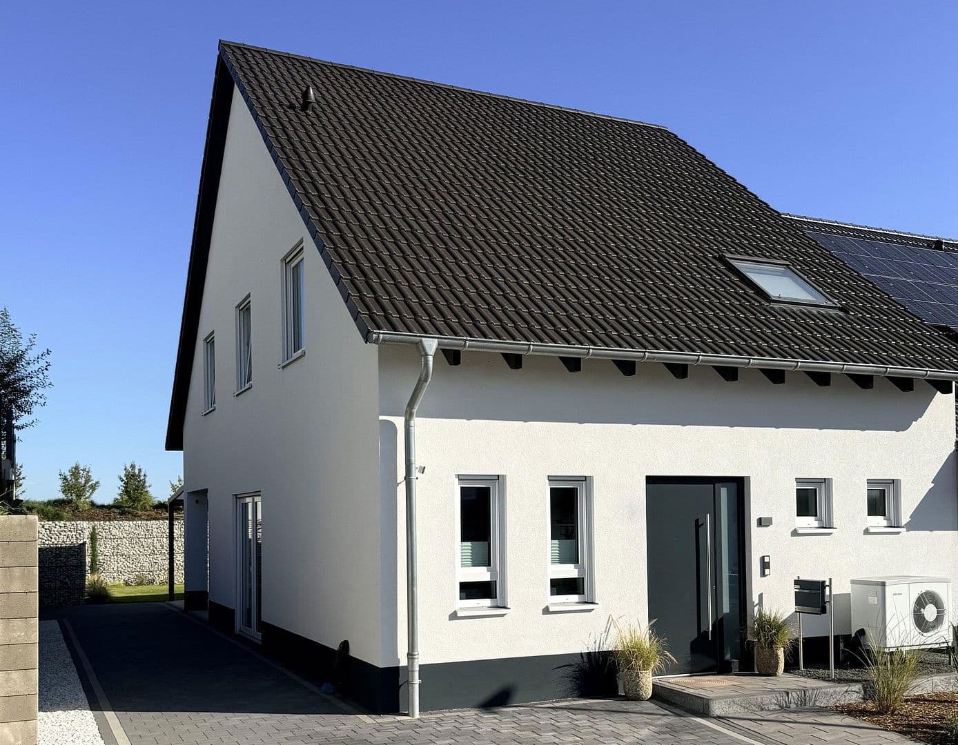 Prodej domu 129 m², pozemek 310 m², Bad Sobernheim, Porýní-Falc Prodej domu 129 m², pozemek 310 m², Bad Sobernheim, Porýní-Falc