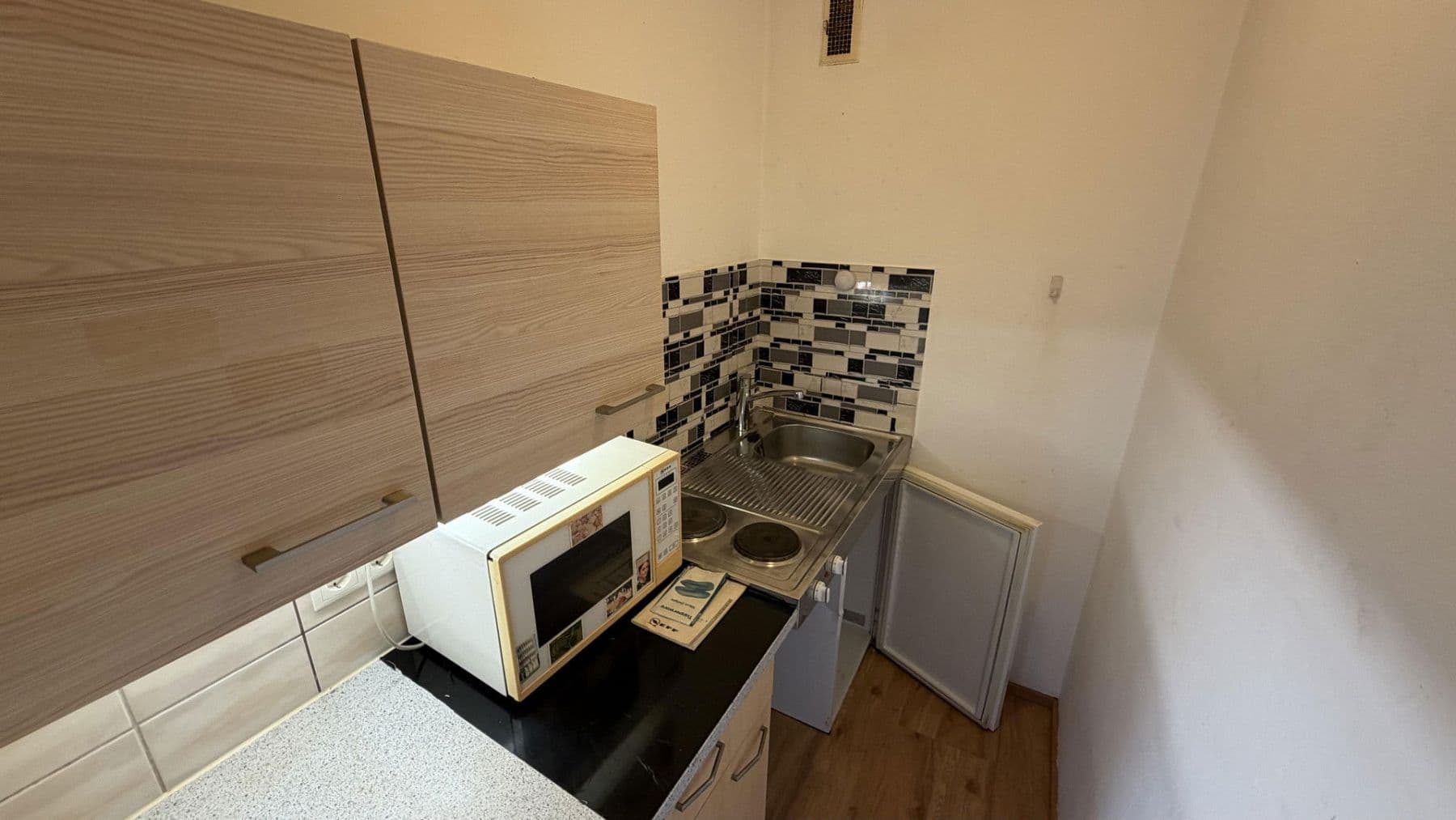 Pronájem bytu 1+1 30 m², Lohbachufer 5, Innsbruck, Tyrolsko Pronájem bytu 1+1 30 m², Lohbachufer 5, Innsbruck, Tyrolsko