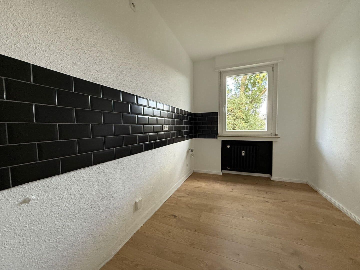 Pronájem bytu 2+1 50 m², Schäferstraße 16, Mönchengladbach, Severní Porýní-Vestfálsko Pronájem bytu 2+1 50 m², Schäferstraße 16, Mönchengladbach, Severní Porýní-Vestfálsko