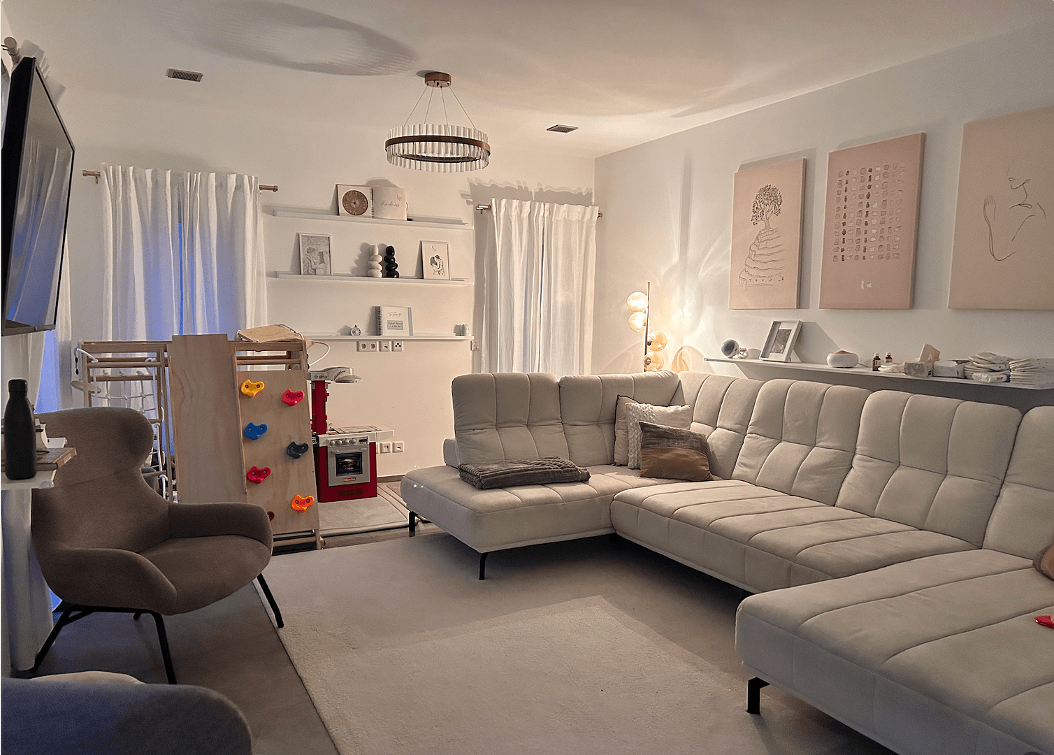 Pronájem domu 167 m², pozemek 1.730 m², Waldkappel, Hessen Pronájem domu 167 m², pozemek 1.730 m², Waldkappel, Hessen