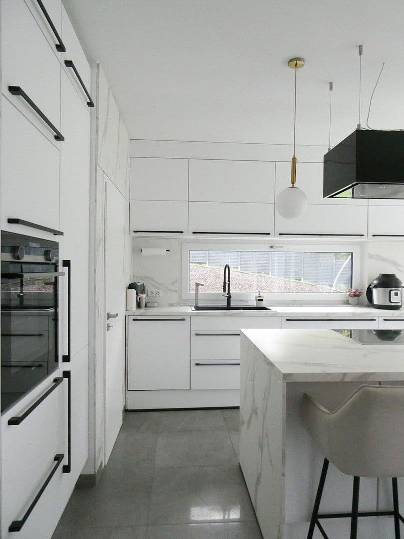 Pronájem domu 167 m², pozemek 1.730 m², Waldkappel, Hessen Pronájem domu 167 m², pozemek 1.730 m², Waldkappel, Hessen