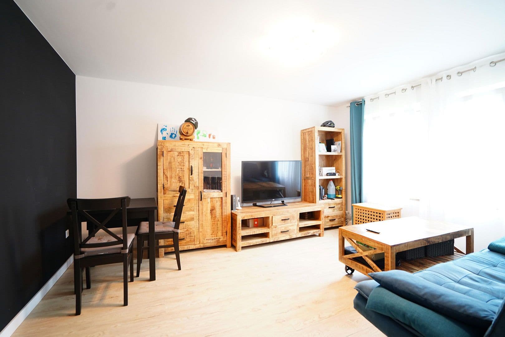 Pronájem bytu 2+1 45 m², Hegaustr. 16, Tuttlingen, Bádensko-Württembersko Pronájem bytu 2+1 45 m², Hegaustr. 16, Tuttlingen, Bádensko-Württembersko