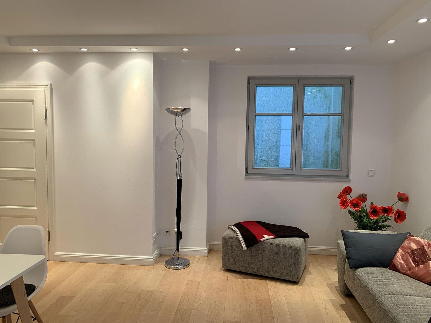 Pronájem bytu 1+kk 65 m², Köln, Severní Porýní-Vestfálsko Pronájem bytu 1+kk 65 m², Köln, Severní Porýní-Vestfálsko