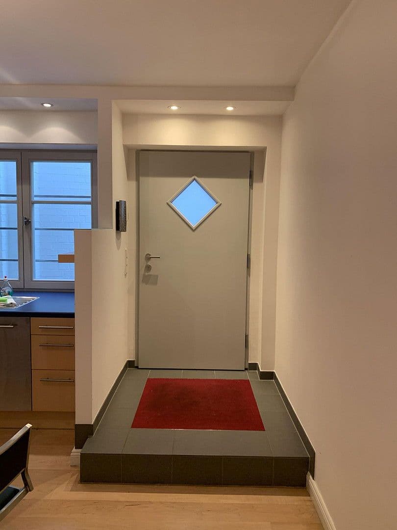 Pronájem bytu 1+kk 65 m², Köln, Severní Porýní-Vestfálsko Pronájem bytu 1+kk 65 m², Köln, Severní Porýní-Vestfálsko