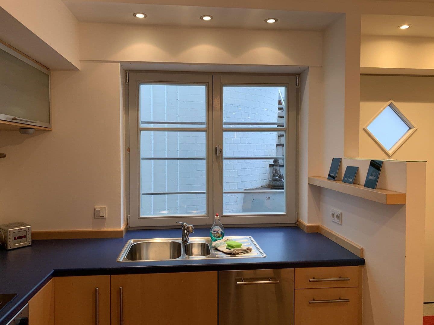 Pronájem bytu 1+kk 65 m², Köln, Severní Porýní-Vestfálsko Pronájem bytu 1+kk 65 m², Köln, Severní Porýní-Vestfálsko