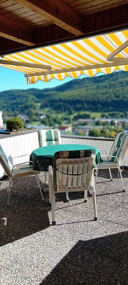 Prodej domu 185 m², pozemek 354 m², Albstadt, Bádensko-Württembersko Prodej domu 185 m², pozemek 354 m², Albstadt, Bádensko-Württembersko