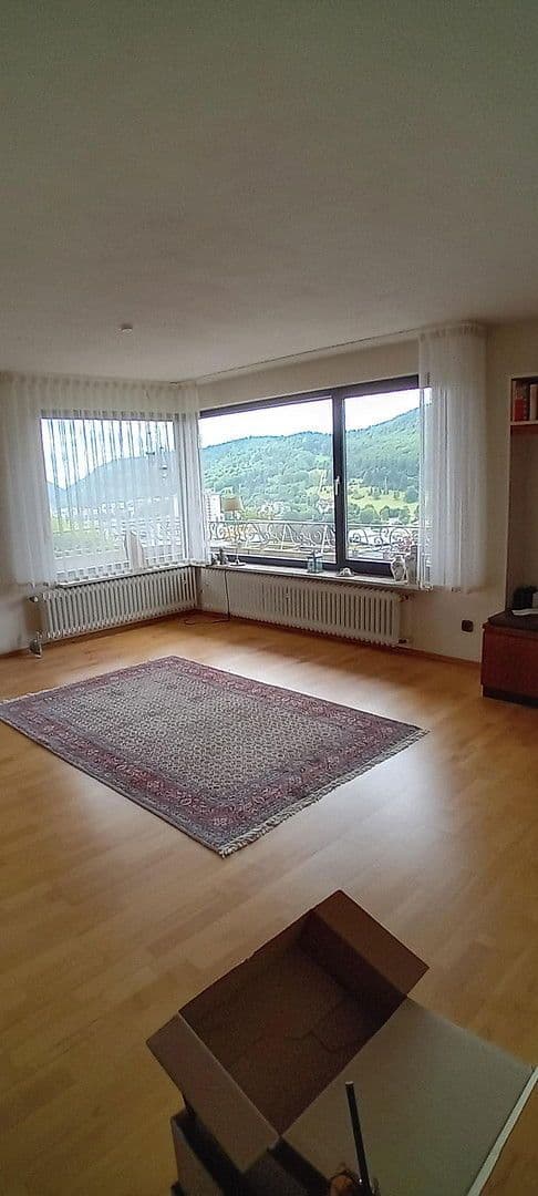 Prodej domu 185 m², pozemek 354 m², Albstadt, Bádensko-Württembersko Prodej domu 185 m², pozemek 354 m², Albstadt, Bádensko-Württembersko