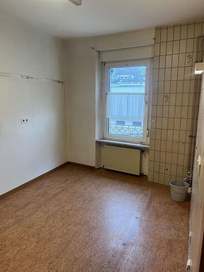 Pronájem bytu 2+1 70 m², Gaustraße 16, Bingen am Rhein, Porýní-Falc Pronájem bytu 2+1 70 m², Gaustraße 16, Bingen am Rhein, Porýní-Falc