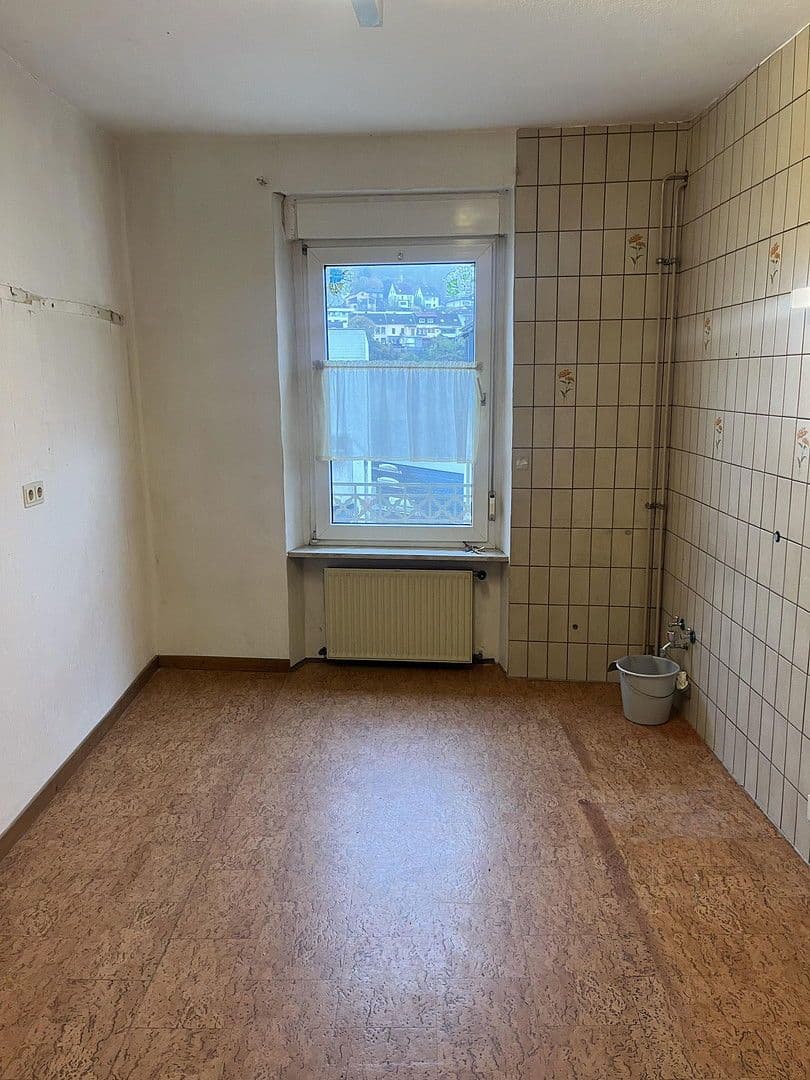 Pronájem bytu 2+1 70 m², Gaustraße 16, Bingen am Rhein, Porýní-Falc Pronájem bytu 2+1 70 m², Gaustraße 16, Bingen am Rhein, Porýní-Falc