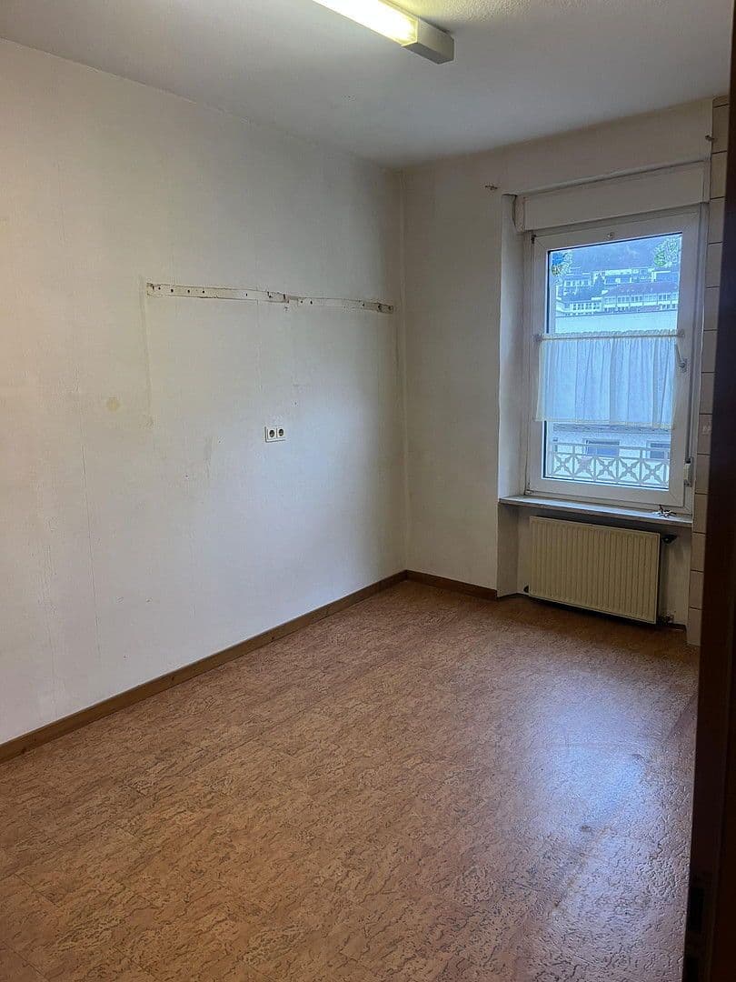 Pronájem bytu 2+1 70 m², Gaustraße 16, Bingen am Rhein, Porýní-Falc Pronájem bytu 2+1 70 m², Gaustraße 16, Bingen am Rhein, Porýní-Falc
