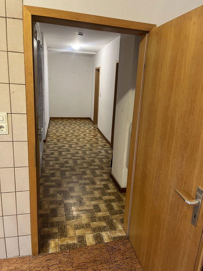 Pronájem bytu 2+1 70 m², Gaustraße 16, Bingen am Rhein, Porýní-Falc Pronájem bytu 2+1 70 m², Gaustraße 16, Bingen am Rhein, Porýní-Falc