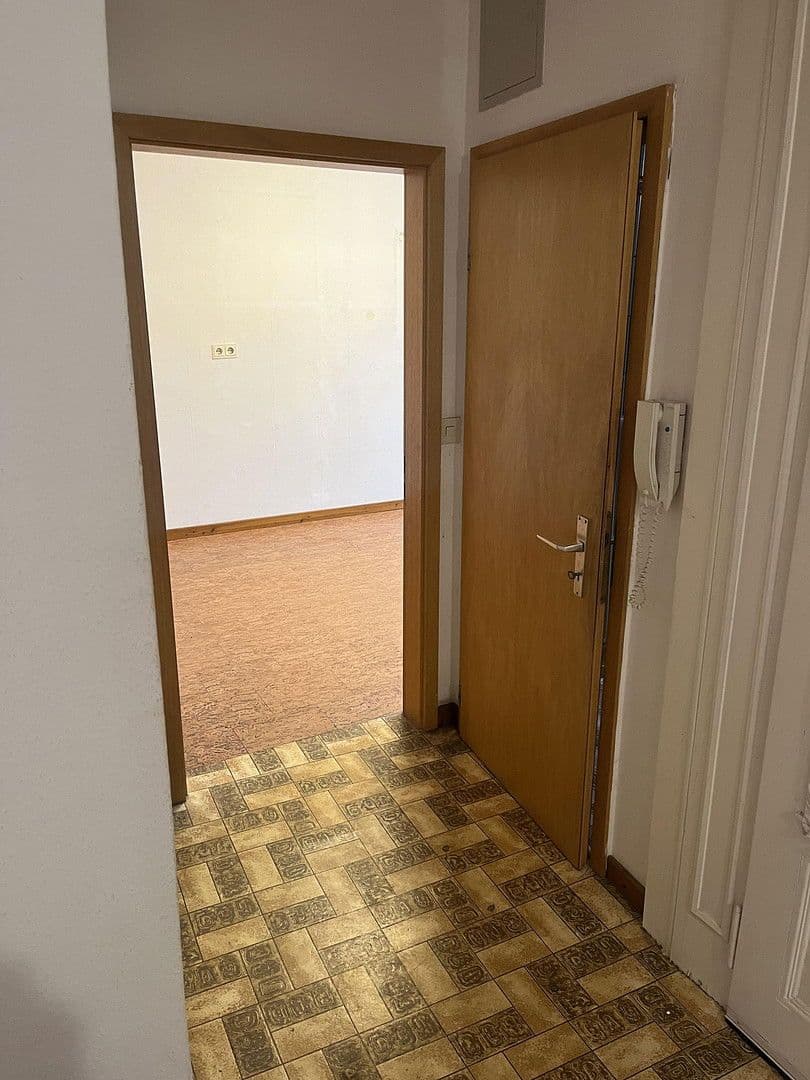 Pronájem bytu 2+1 70 m², Gaustraße 16, Bingen am Rhein, Porýní-Falc Pronájem bytu 2+1 70 m², Gaustraße 16, Bingen am Rhein, Porýní-Falc