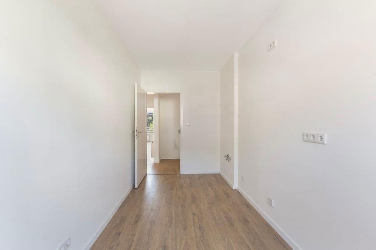 Pronájem bytu 2+1 63 m², Torfbruchstraße 201, Düsseldorf, Severní Porýní-Vestfálsko Pronájem bytu 2+1 63 m², Torfbruchstraße 201, Düsseldorf, Severní Porýní-Vestfálsko