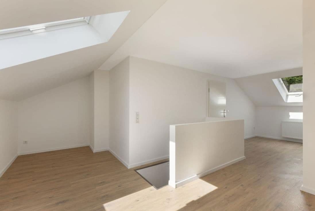 Pronájem bytu 2+1 63 m², Torfbruchstraße 201, Düsseldorf, Severní Porýní-Vestfálsko Pronájem bytu 2+1 63 m², Torfbruchstraße 201, Düsseldorf, Severní Porýní-Vestfálsko