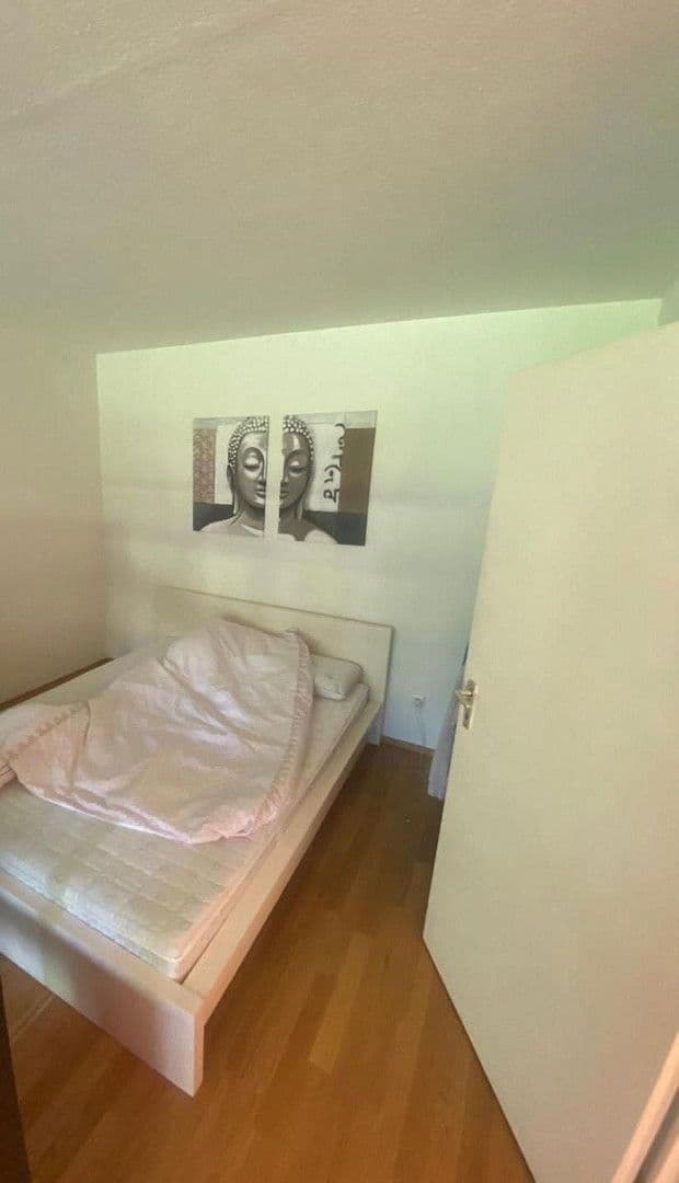 Prodej bytu 2+1 40 m², Bingertstraße 45, Wiesbaden, Hessen Prodej bytu 2+1 40 m², Bingertstraße 45, Wiesbaden, Hessen