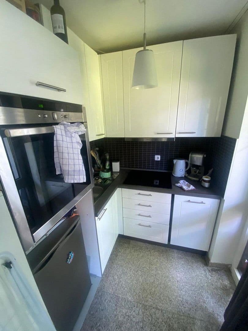 Prodej bytu 2+1 40 m², Bingertstraße 45, Wiesbaden, Hessen Prodej bytu 2+1 40 m², Bingertstraße 45, Wiesbaden, Hessen