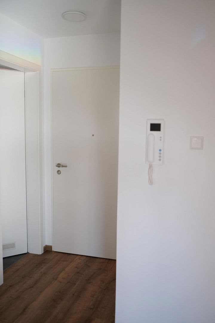 Prodej bytu 3+1 94 m², Keltenweg 3a, Bad Krozingen, Bádensko-Württembersko Prodej bytu 3+1 94 m², Keltenweg 3a, Bad Krozingen, Bádensko-Württembersko