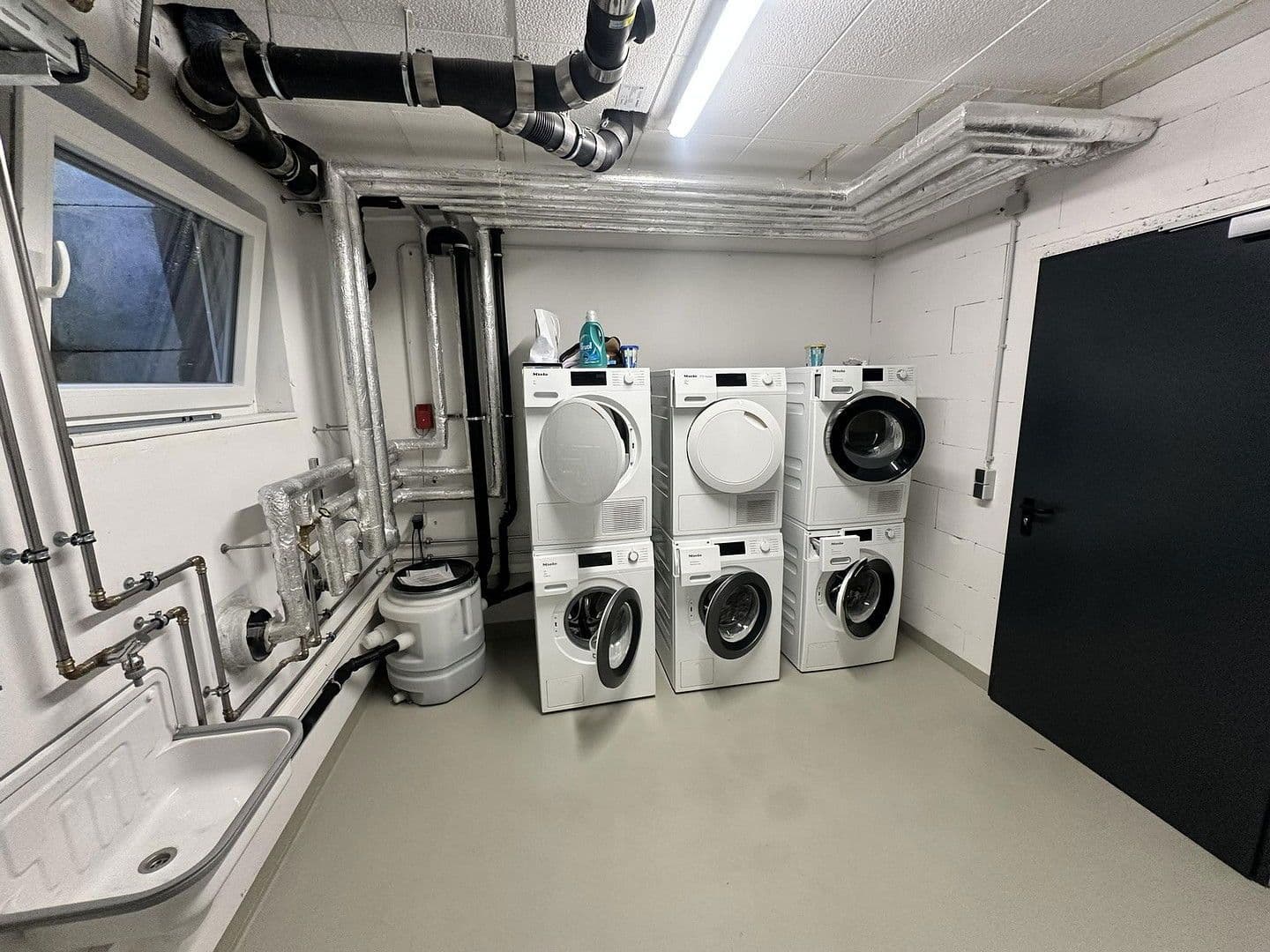 Prodej bytu 3+1 94 m², Keltenweg 3a, Bad Krozingen, Bádensko-Württembersko Prodej bytu 3+1 94 m², Keltenweg 3a, Bad Krozingen, Bádensko-Württembersko