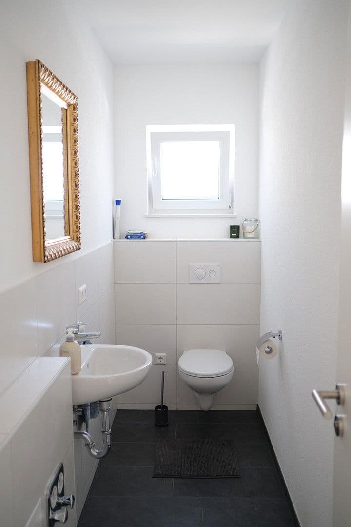Prodej bytu 3+1 94 m², Keltenweg 3a, Bad Krozingen, Bádensko-Württembersko Prodej bytu 3+1 94 m², Keltenweg 3a, Bad Krozingen, Bádensko-Württembersko