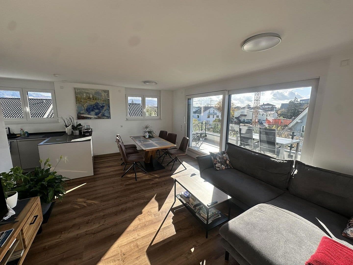 Prodej bytu 3+1 94 m², Keltenweg 3a, Bad Krozingen, Bádensko-Württembersko Prodej bytu 3+1 94 m², Keltenweg 3a, Bad Krozingen, Bádensko-Württembersko