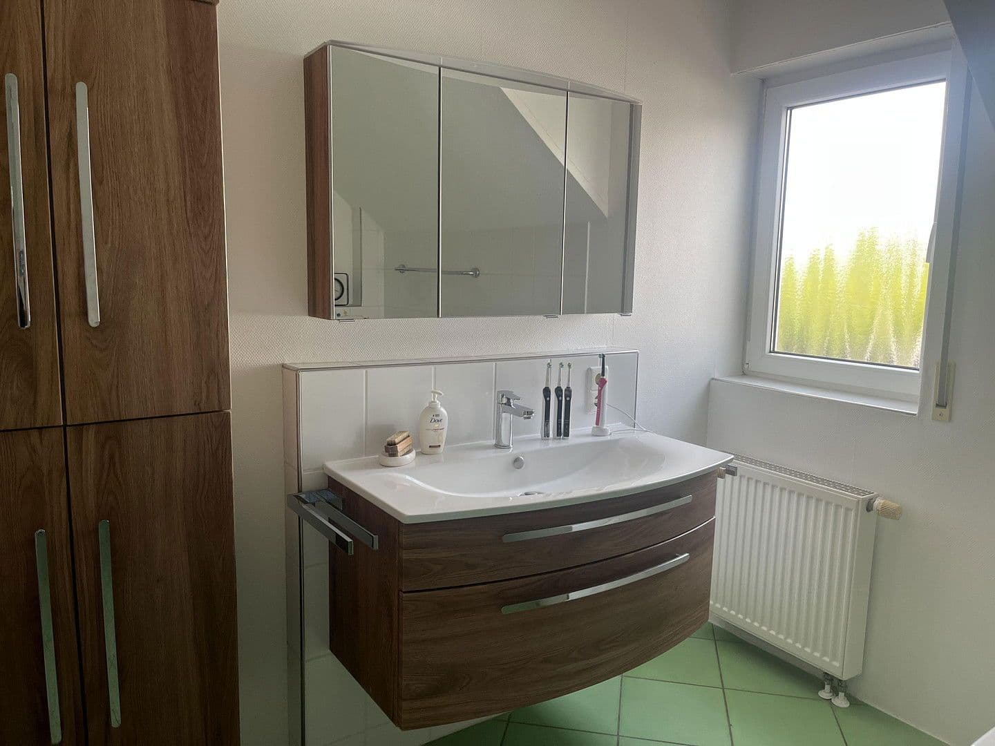 Prodej domu 142 m², pozemek 230 m², Stutensee, Bádensko-Württembersko Prodej domu 142 m², pozemek 230 m², Stutensee, Bádensko-Württembersko