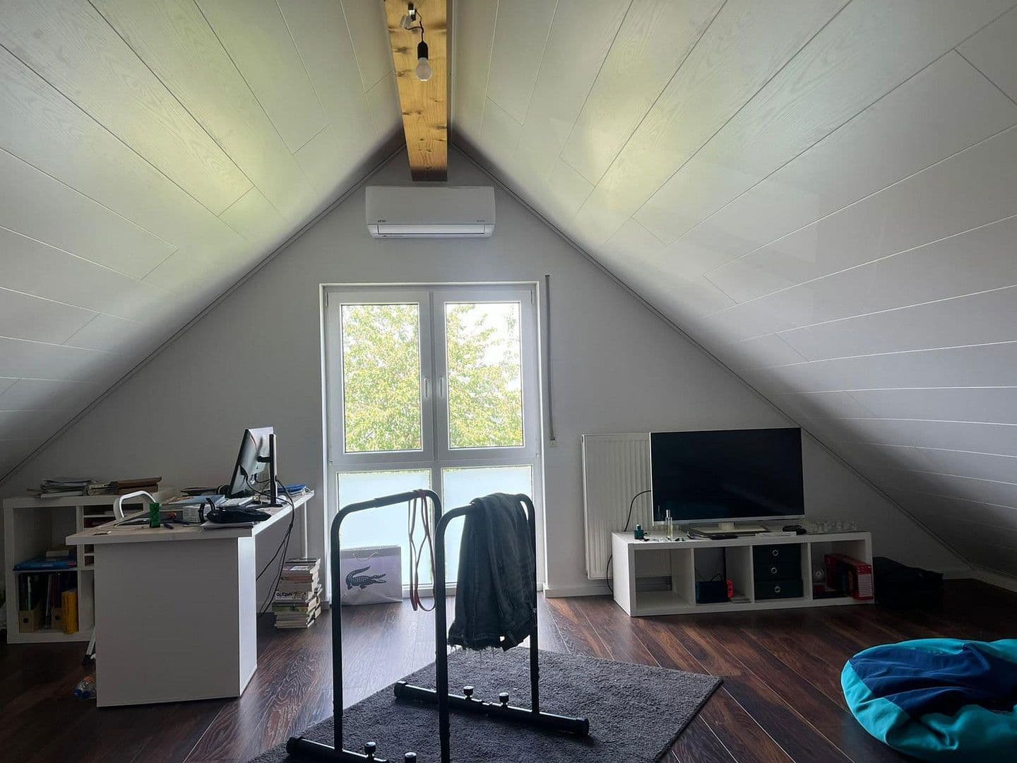 Prodej domu 142 m², pozemek 230 m², Stutensee, Bádensko-Württembersko Prodej domu 142 m², pozemek 230 m², Stutensee, Bádensko-Württembersko