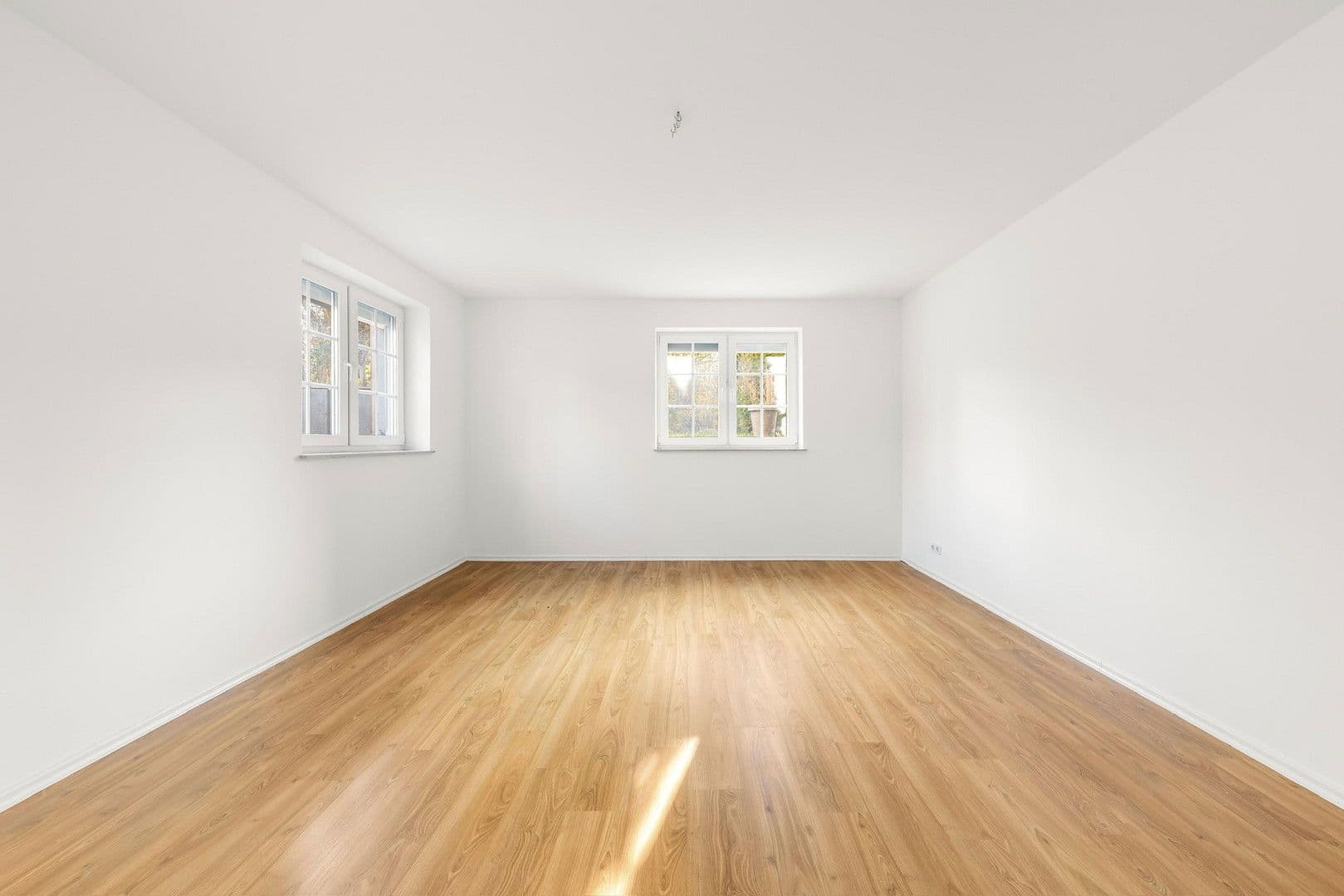 Pronájem bytu 3+1 112 m², Verdistr. 64, Berlin, Berlín Pronájem bytu 3+1 112 m², Verdistr. 64, Berlin, Berlín