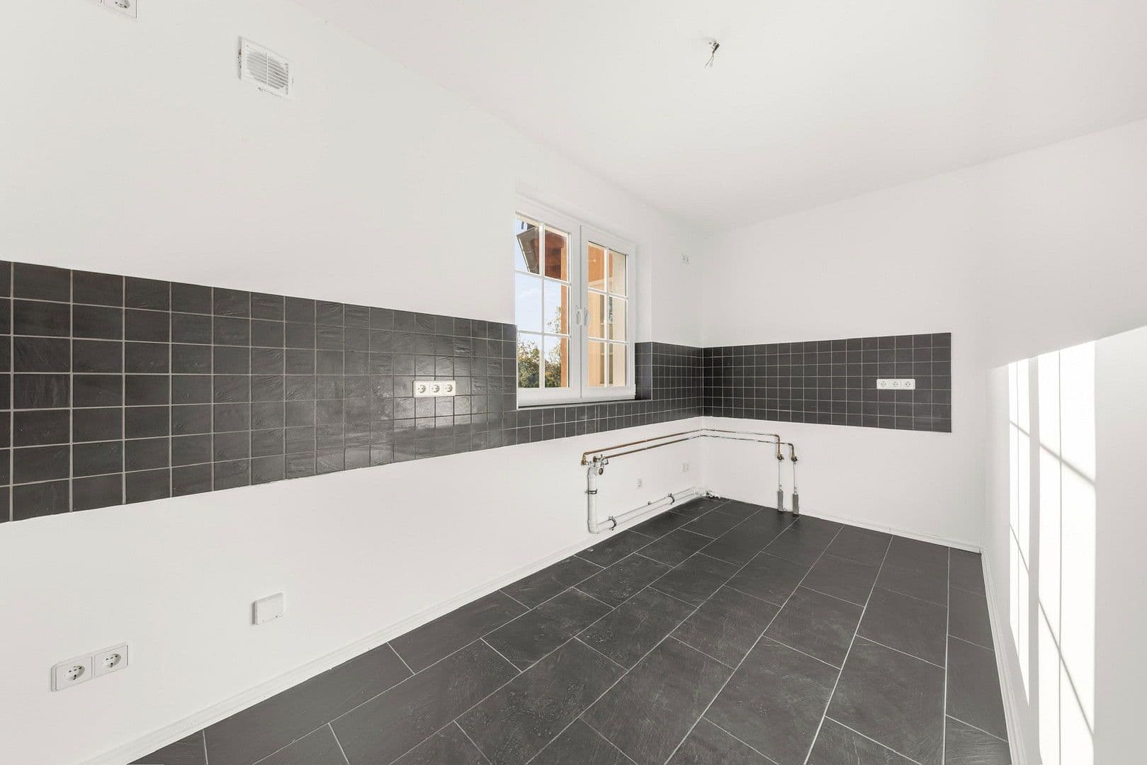 Pronájem bytu 3+1 112 m², Verdistr. 64, Berlin, Berlín Pronájem bytu 3+1 112 m², Verdistr. 64, Berlin, Berlín