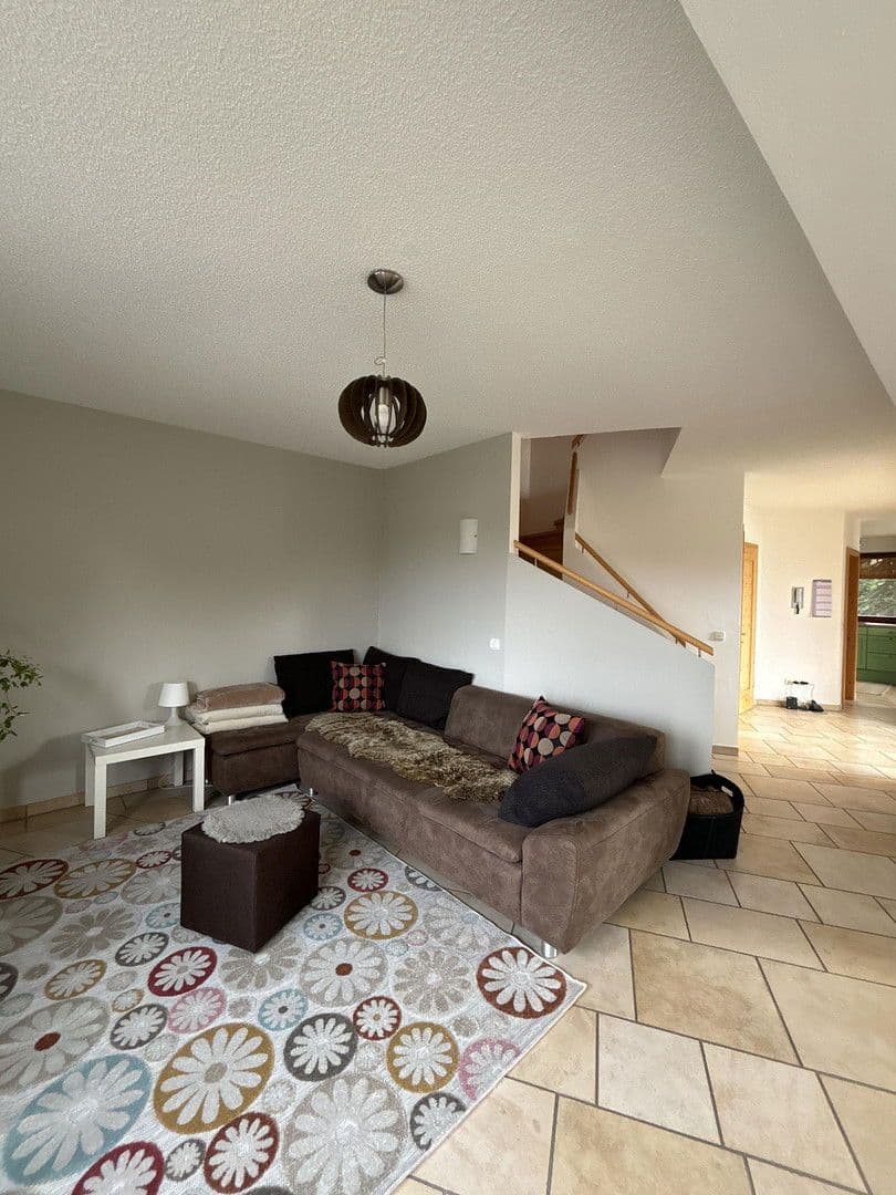 Prodej domu 232 m², pozemek 1.286 m², Tittmoning, Bavorsko Prodej domu 232 m², pozemek 1.286 m², Tittmoning, Bavorsko