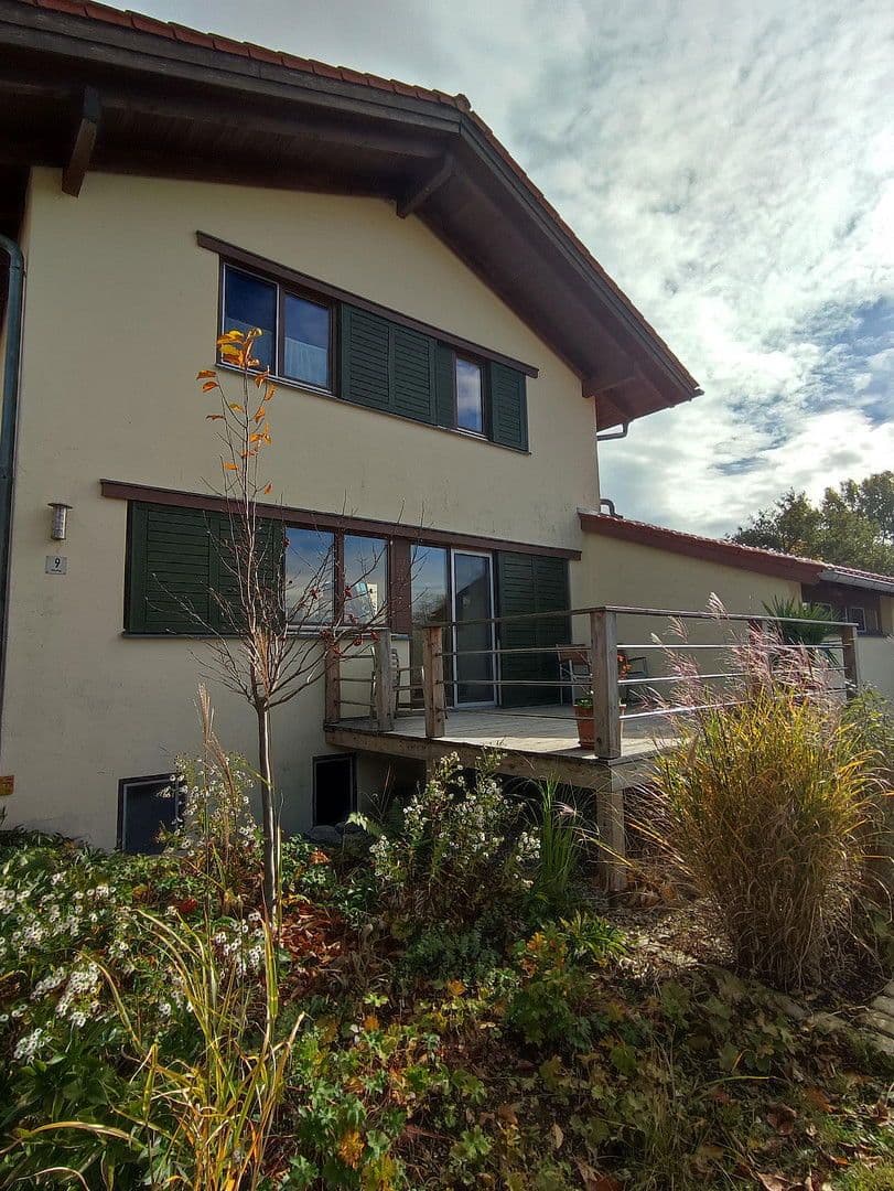 Prodej domu 232 m², pozemek 1.286 m², Tittmoning, Bavorsko Prodej domu 232 m², pozemek 1.286 m², Tittmoning, Bavorsko