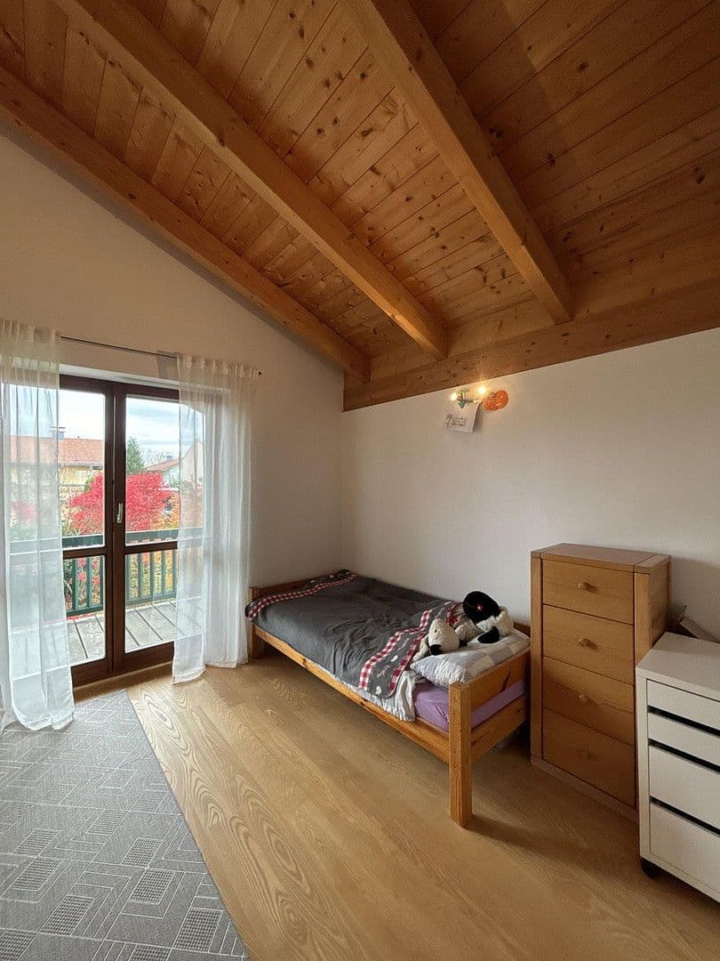 Prodej domu 232 m², pozemek 1.286 m², Tittmoning, Bavorsko Prodej domu 232 m², pozemek 1.286 m², Tittmoning, Bavorsko