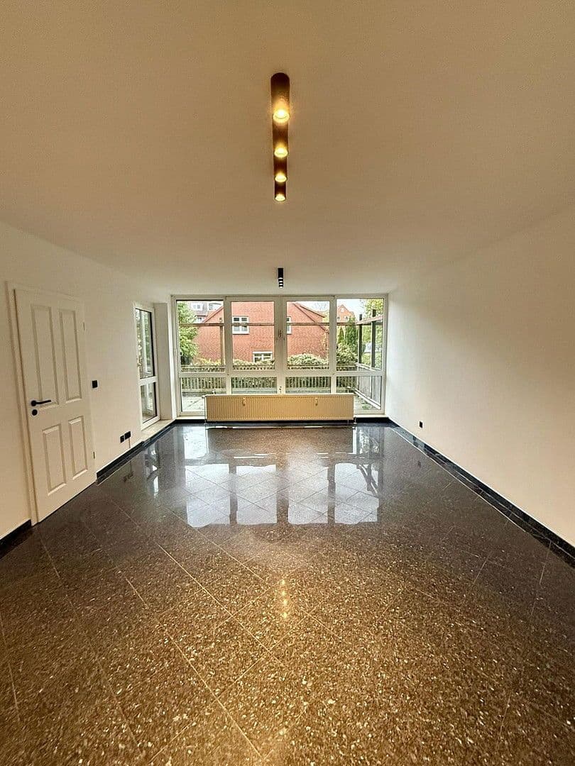 Pronájem bytu 2+1 60 m², Gustav-Heinemann-Straße 109, Bremen, Bremen Pronájem bytu 2+1 60 m², Gustav-Heinemann-Straße 109, Bremen, Bremen