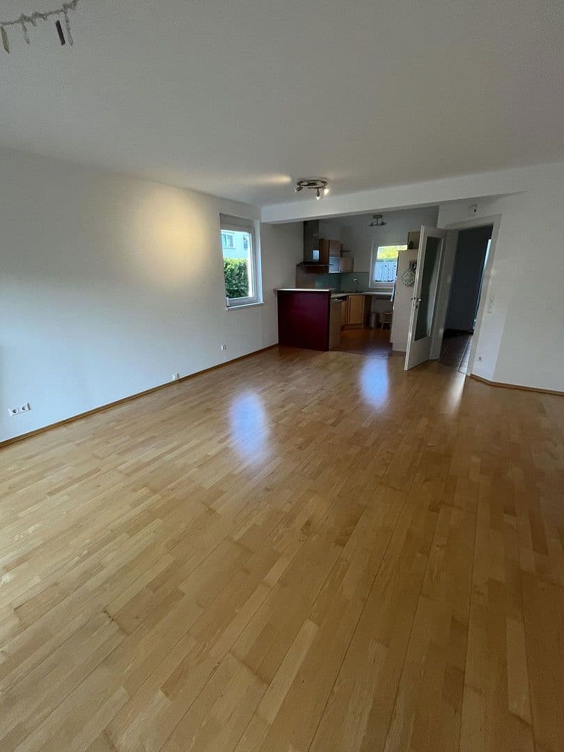 Prodej domu 127 m², pozemek 143 m², Graz, Štýrsko Prodej domu 127 m², pozemek 143 m², Graz, Štýrsko