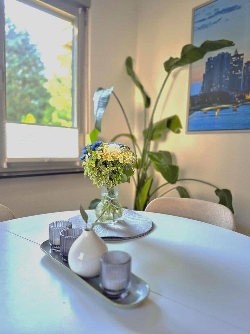 Pronájem bytu 3+1 89 m², Frankfurt, Hessen Pronájem bytu 3+1 89 m², Frankfurt, Hessen