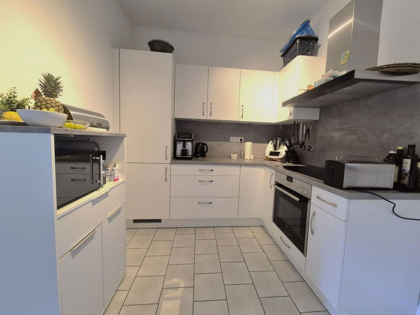 Pronájem bytu 3+1 89 m², Frankfurt, Hessen Pronájem bytu 3+1 89 m², Frankfurt, Hessen