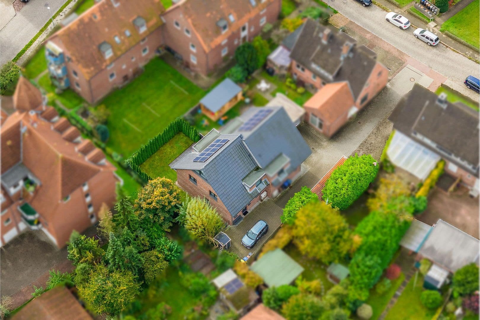 Prodej domu 117 m², pozemek 264 m², Kolberger Str., Stade, Dolní Sasko Prodej domu 117 m², pozemek 264 m², Kolberger Str., Stade, Dolní Sasko