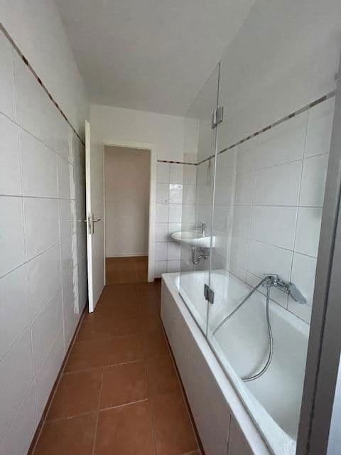 Pronájem bytu 3+1 66 m², Gerhardstr. 51, Ratingen, Severní Porýní-Vestfálsko Pronájem bytu 3+1 66 m², Gerhardstr. 51, Ratingen, Severní Porýní-Vestfálsko