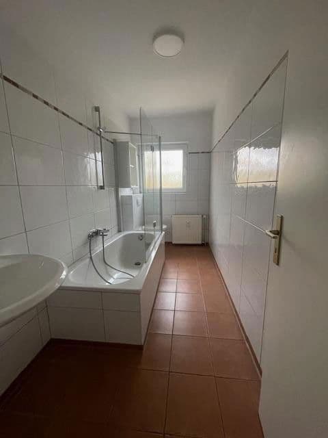 Pronájem bytu 3+1 66 m², Gerhardstr. 51, Ratingen, Severní Porýní-Vestfálsko Pronájem bytu 3+1 66 m², Gerhardstr. 51, Ratingen, Severní Porýní-Vestfálsko