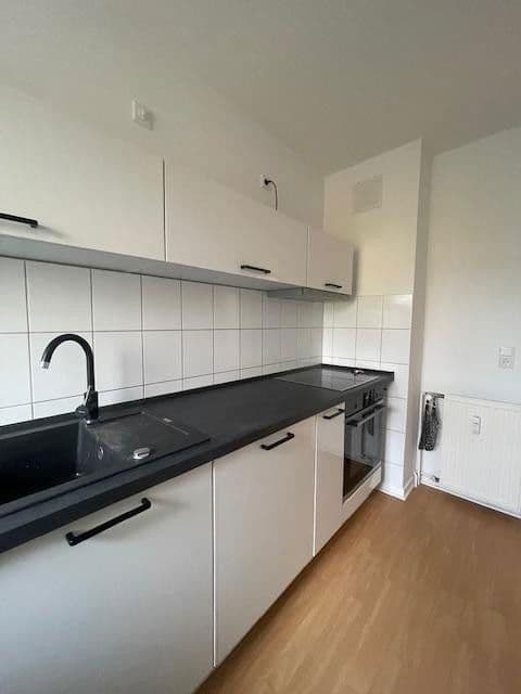 Pronájem bytu 3+1 66 m², Gerhardstr. 51, Ratingen, Severní Porýní-Vestfálsko Pronájem bytu 3+1 66 m², Gerhardstr. 51, Ratingen, Severní Porýní-Vestfálsko